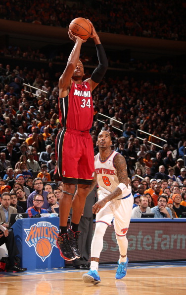 对年轻球员 对年轻球员