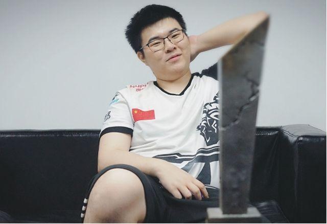 青少年羽毛 青少年羽毛