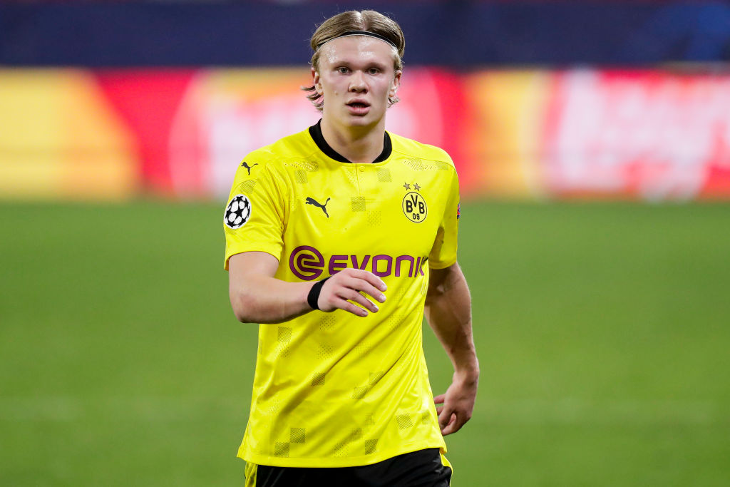 在与摩纳哥 在与摩纳哥