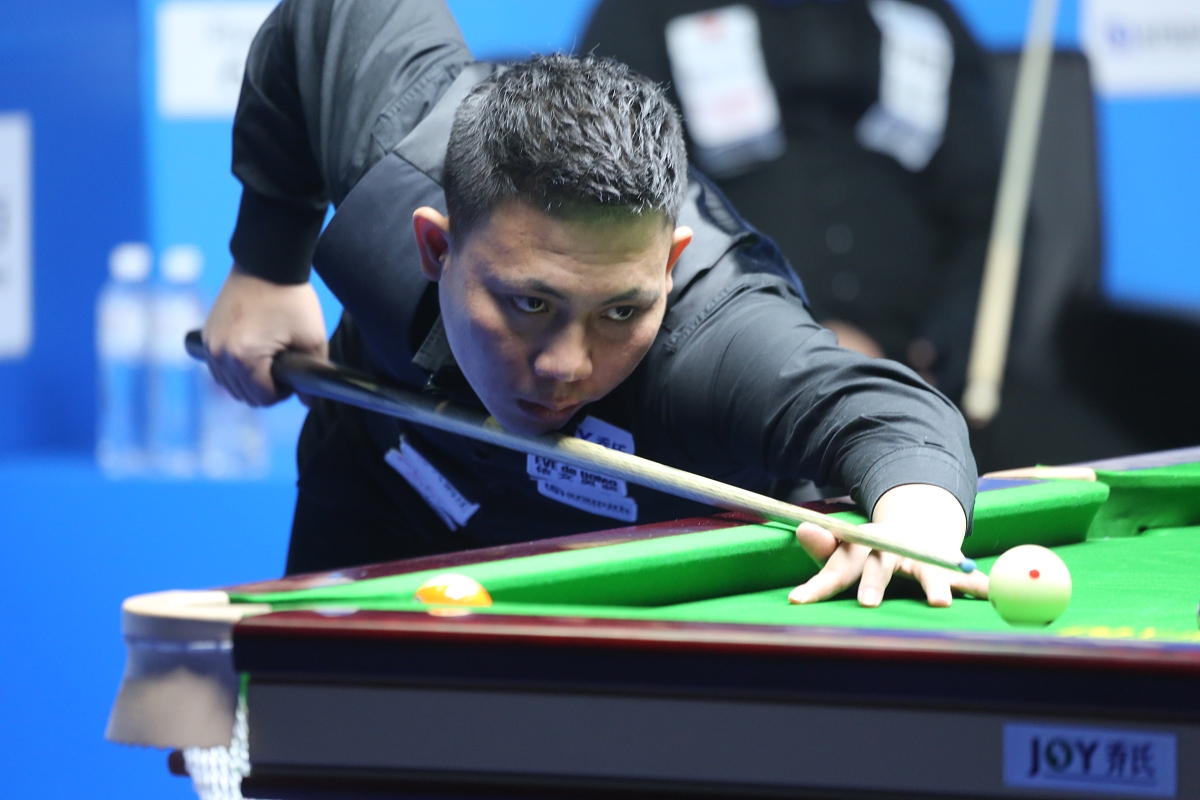 他就不仅是 他就不仅是